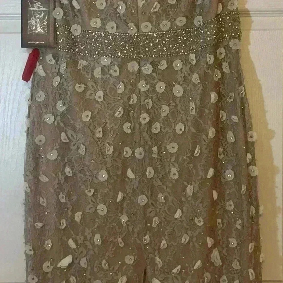 Mac Duggal Beaded Floral Appliqué Midi Sheath Dress Size 14 NWT Style 67853 - Picture 8 of 8